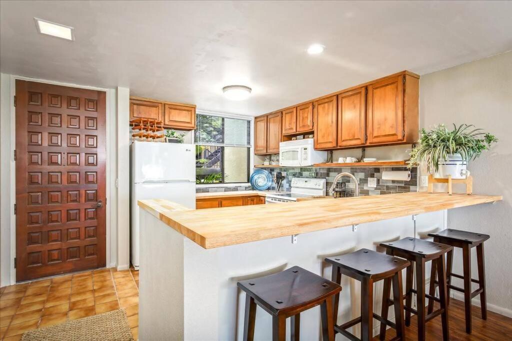 Beautiful 2/2 Condo In Kailua Kona. Ocean View! Exteriér fotografie